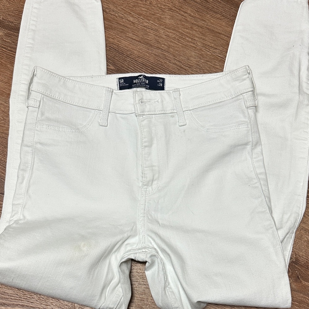Hollister Women's Cream Skinny Jeans